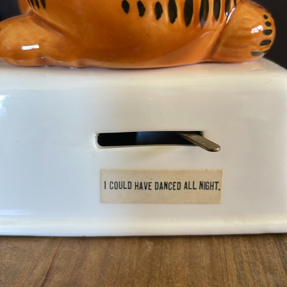 🌎 Enesco Garfield and Pooky ceramic Music Box Figure 1981 Cartoon figurine - Picture 5 of 10